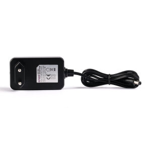 Alimentatore 12 V/1 A con connettore CC 5,5 mm x 2,1 mm